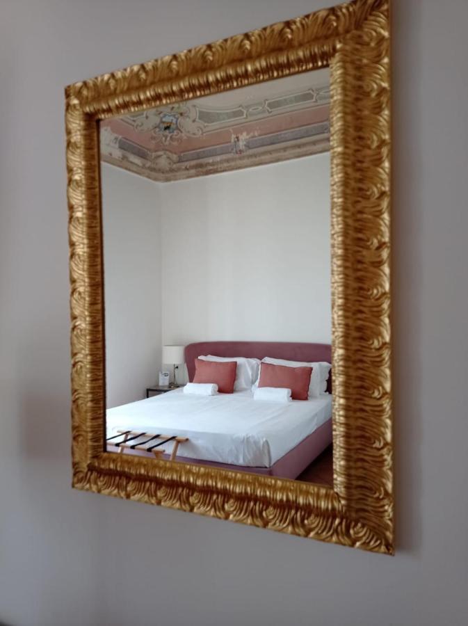 Trigona Garden Suite Noto Eksteriør billede